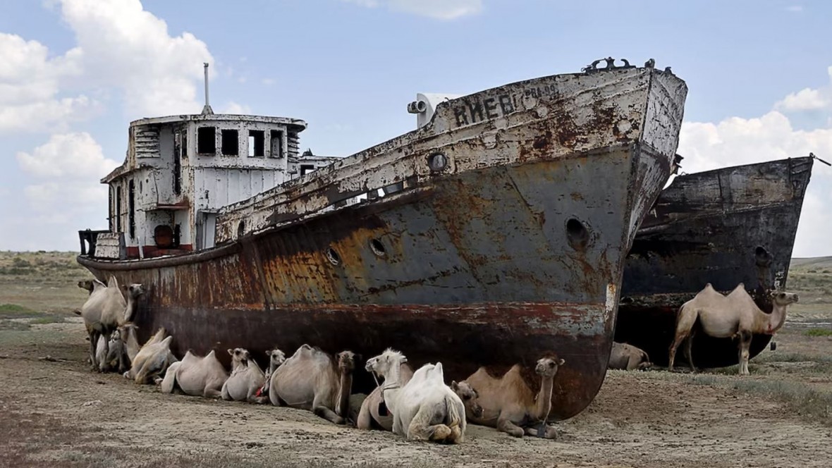 Mares que desaparecen: el legado ambiental de una prosperidad efímera - El Extremo Sur